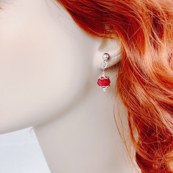 VTG Artisan Sterling Silver Faceted Red Glass Dangle Earrings Handmade Dainty - Picture 2 of 11